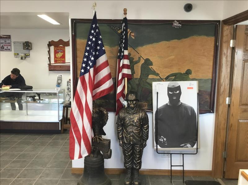 Mike's Guns & Ammo Bradley, IL